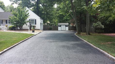 2021 Cost to Pave a Driveway | Asphalt Driveway Cost - HomeAdvisor