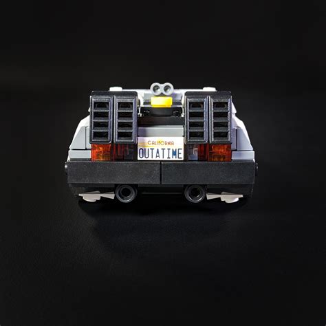 DeLorean Time Machine 2.0 — BrickVault