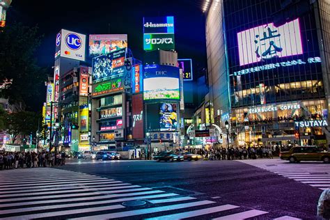 東京の夜の渋谷交差点。 高画質の壁紙 | Pxfuel