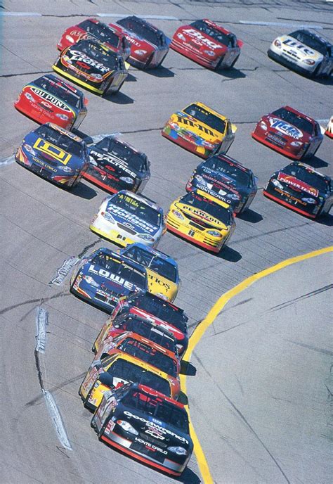 2000 Winston 500 at Talladega. (Dale Earnhardt's last win) : r/MotorsportPorn