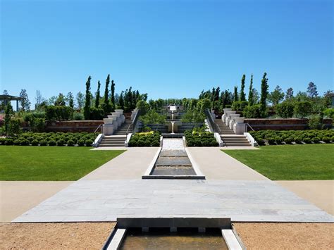 A Photo of the Tulsa Botanic Garden I took on mothersday : r/tulsa