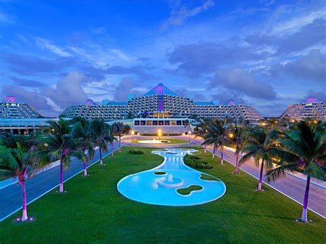 Best Luxury Hotels In Cancun 2022 - The Luxury Editor