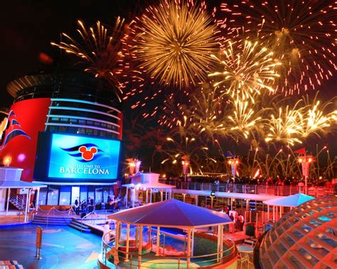 The most amazing fireworks in Barcelona for the 1st Disney Transatlantic Cruise | Disney cruise ...