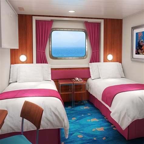 Cabins on Norwegian Pearl | Iglu Cruise