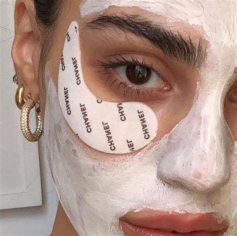 CHANEL N° 1 on Twitter: "Chanel eye masks… " | Mask aesthetic, Skin care, Beauty skin