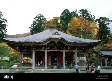 Daisen temple hi-res stock photography and images - Alamy