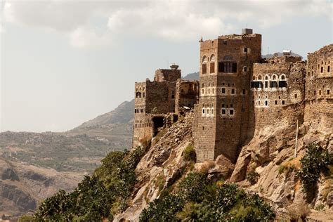 Yemen Tour Guide - English-speaking - Meet & Greet