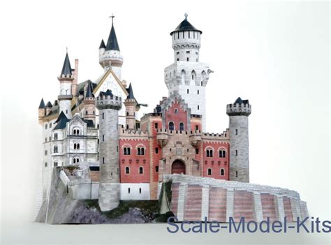 Umbum - Castle Neuschwanstein - plastic scale model kit in 1:250 scale (UB157)//Scale-Model-Kits.com