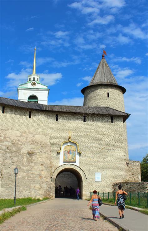 Entrance To the Pskov Kremlin. Russia. Editorial Photography - Image of landmark, architecture ...