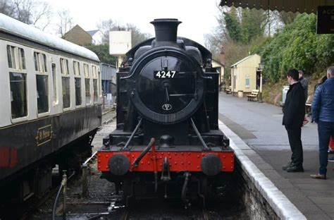 Bodmin & Wenford Railway with kids - steam trains and nostalgia in ...