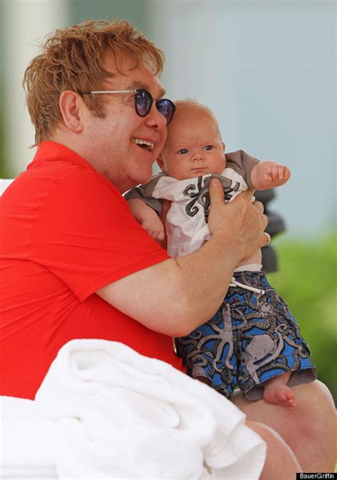 Elton John Shows Off Baby Zachary (PHOTOS) | HuffPost Entertainment