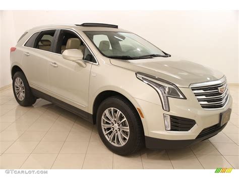 2017 Silver Coast Metallic Cadillac XT5 Luxury #116806309 | GTCarLot ...