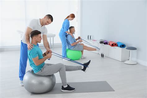 What to Wear at Physical Therapy - Medstar Rehabilitation Services