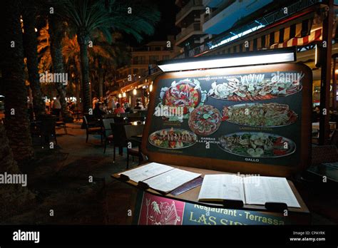 Nightlife in the port city Port d'Alcudia on Majorca, Spain Stock Photo ...