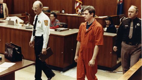 How Was Jeffrey Dahmer Caught? Arrest, How He Was Discovered, Captured | StyleCaster