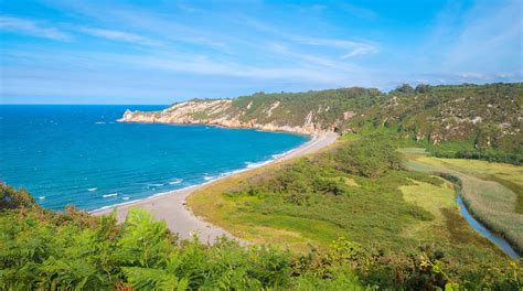 Visita Navia: El mejor viaje a Navia, Asturias, del 2024| Turismo con Expedia