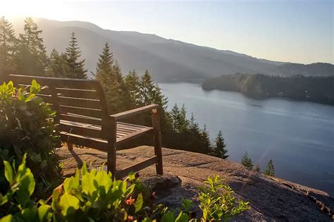 Quarry Rock Hike in Deep Cove | Outdoor Vancouver