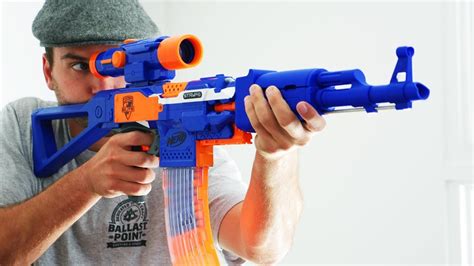 Nerf War: AK-47 Nerf Gun Battle - YouTube