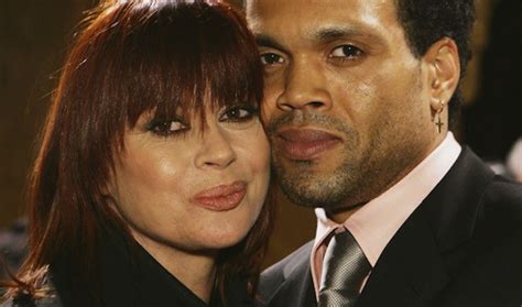 'I Touch Myself' singer Chrissy Amphlett dead at 53 (VIDEO) | The World from PRX