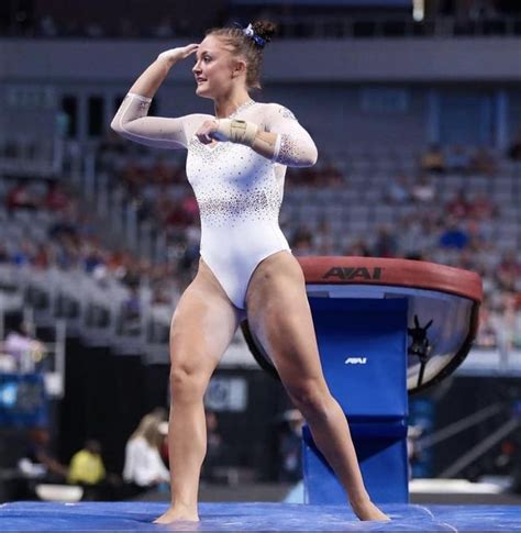 Savannah Schoenherr reveals how she broke her foot : r/Gymnastics