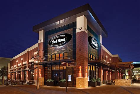 Bar Louie hiring in Royal Oak | Miles of draft beer at Yard House ...