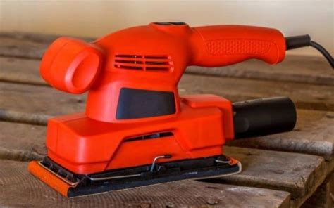 Belt Sander vs Orbital Sander for Floors (Which is Better?)