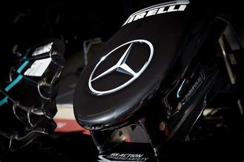 Ineos buys a third of Mercedes Formula One team