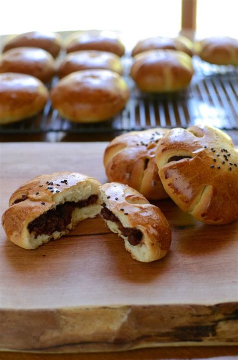 How to make Korean Red Bean Buns — DramaFever News | Asian desserts, Food, Korean vegetarian recipes