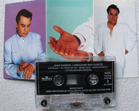 Juan Gabriel Abrazame Muy Fuerte Cassette Bmg 2000 - $ 150.00 en Mercado Libre