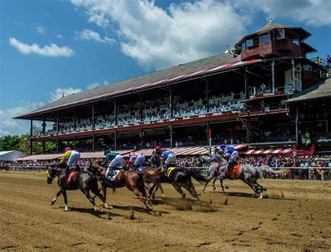 Regulars flock to Saratoga horse racing season opener