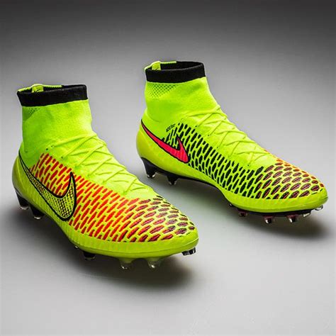 nike magistA | Zapatos de fútbol, Tacos de fútbol, Futbol