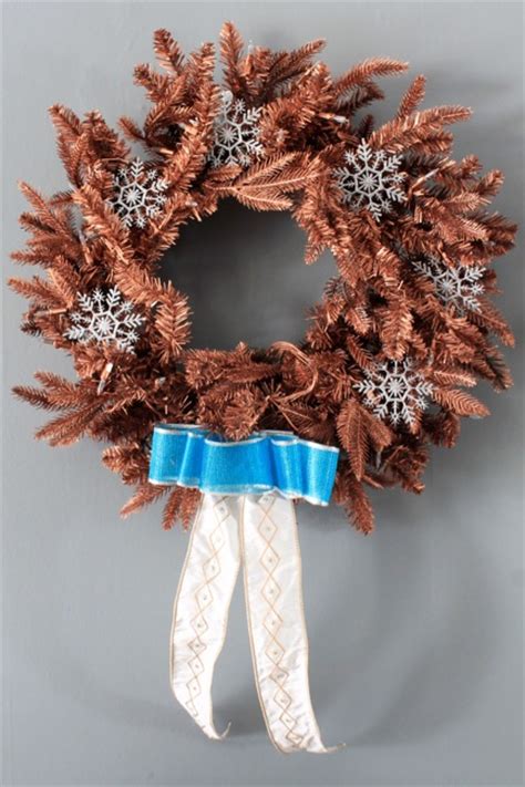 Copper-Holiday-Wreath » Decor Adventures