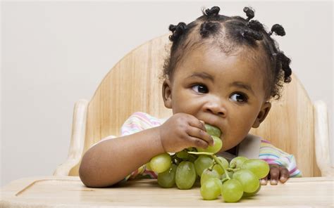 Images of babies eating | Images of everything