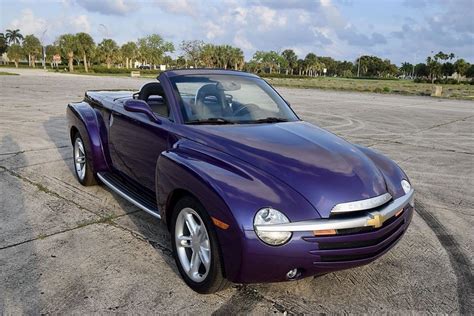 Lembra do Chevrolet SSR? Exemplar é colocado à venda - Motor Show