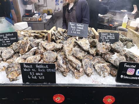 Oysters at Borough Market Street Food in London Editorial Photo - Image ...