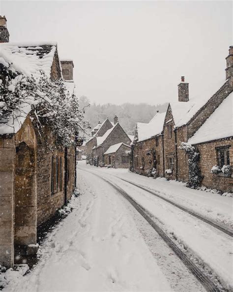 Winter Wonderland in the Cotswolds: English Villages covered in snow - KATYA JACKSON