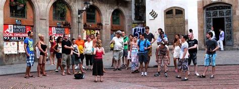 Barcelona WALKING TOURS - English Guided walks - Tourist trails | irBarcelona