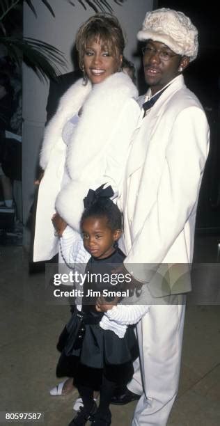 219 Bobby Brown And Whitney Houston 1998 Photos & High Res Pictures - Getty Images