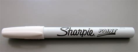 REVIEW: Sharpie White Paint Marker | Pentulant