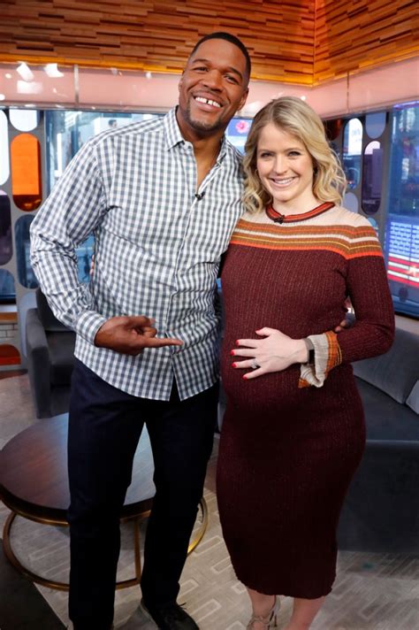 Sara Haines Reveals the Gender of Baby No. 3 on 'Strahan & Sara'