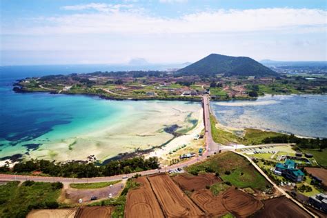 15 Best Things to do in Jeju Island (South Korea) - Swedishnomad.com