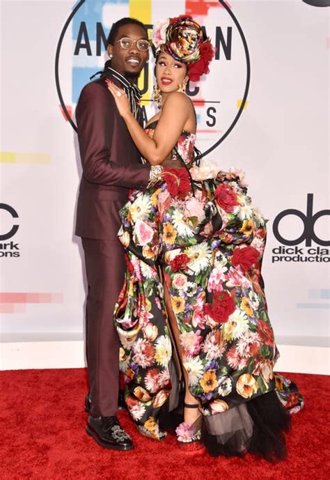 Cardi B and Offset Share a Steamy Moment on the AMAs Carpet - Cardi B and Offset American Music ...