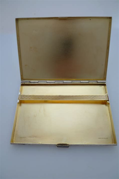 A silver Cigarette case. - Iain Marr Antiques