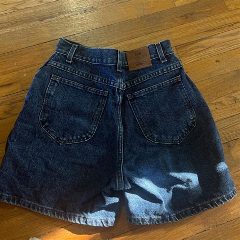 vintage lee denim shorts measurements laying... - Depop