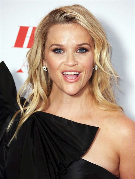 Reese Witherspoon: Home Again Premiere in London -12 | GotCeleb