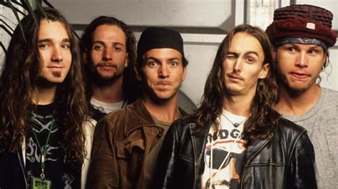 Pearl Jam 1990s | Bandas de rock, Ed vedder, Maiores bandas de rock