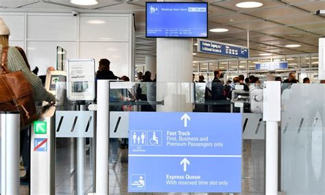 Munich Airport trials new security and passport control service