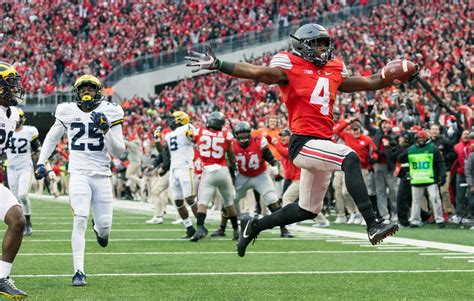 No. 10 Ohio State Underdog in Rivalry Game Against No. 4 Michigan