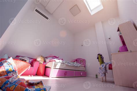 pink little girl's room 10745798 Stock Photo at Vecteezy