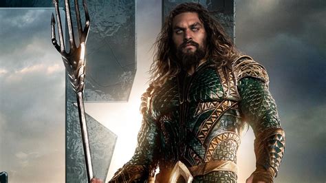 Aquaman: Set Photos And Videos Reveal Filming In Water Tanks